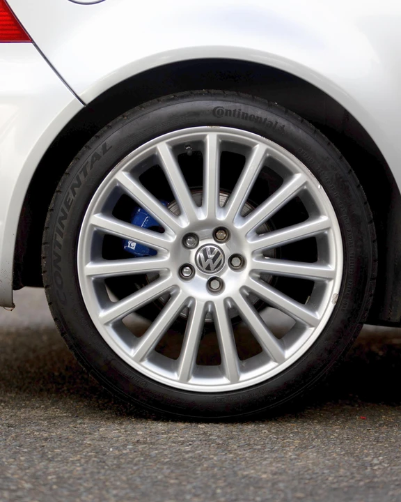 2004 Volkswagen R32 Mk4 - Image 23 of 31