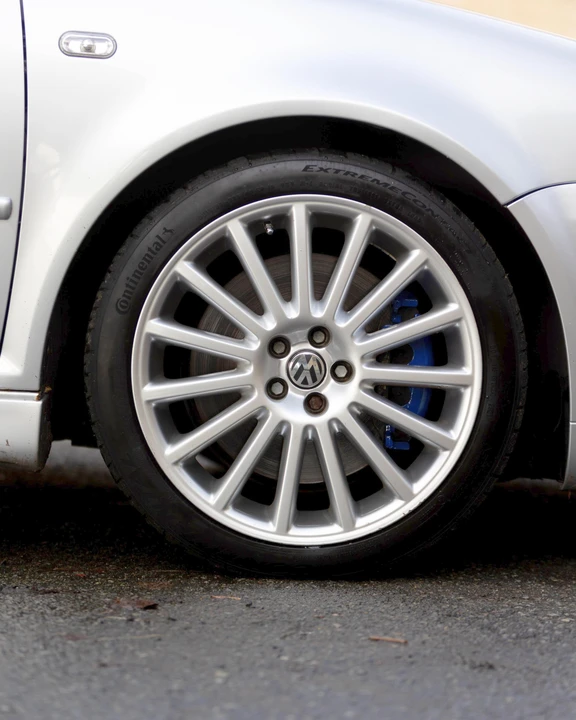 2004 Volkswagen R32 Mk4 - Image 22 of 31