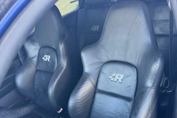 2004 Volkswagen R32 Mk4 - Image 4 of 7
