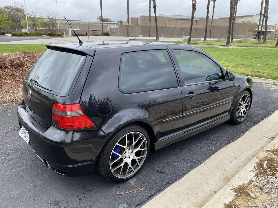 2004 Volkswagen R32 Mk4 - Image 27 of 31