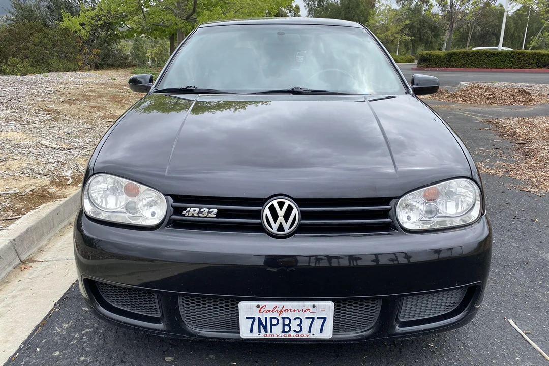 2004 Volkswagen R32 Mk4 - Image 2 of 31