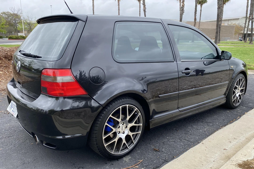 2004 Volkswagen R32 Mk4 - Image 4 of 31