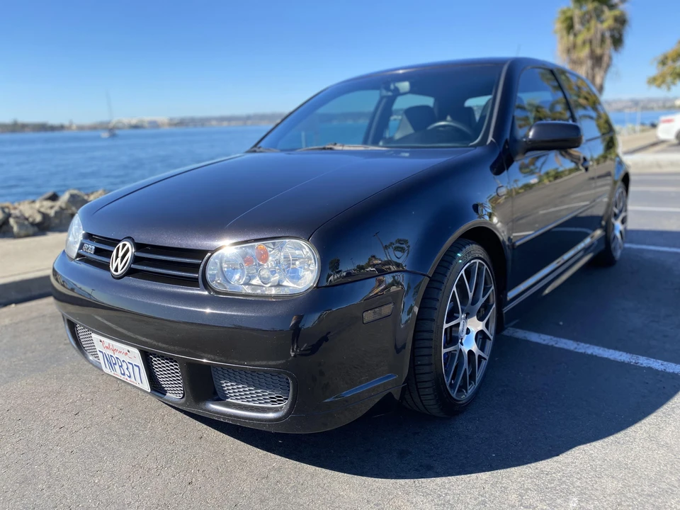 2004 Volkswagen R32 Mk4 - Image 16 of 31