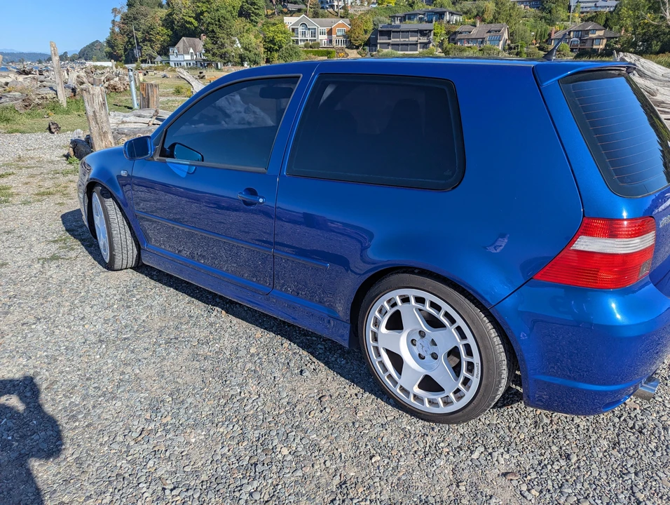 2004 Volkswagen R32 Mk4 - Image 8 of 31