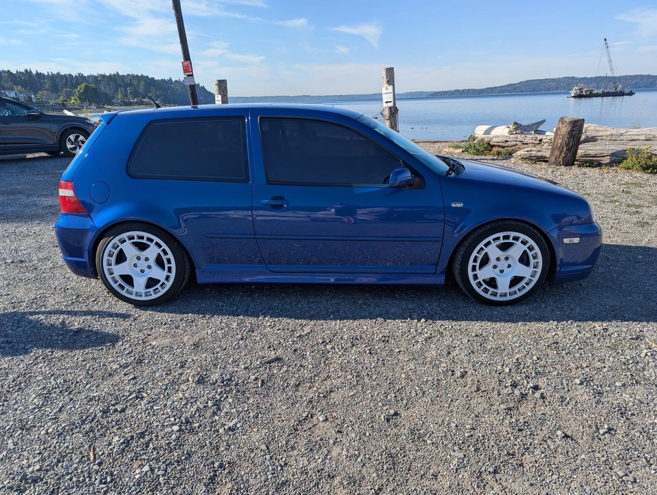 2004 Volkswagen R32 Mk4 - Image 14 of 31
