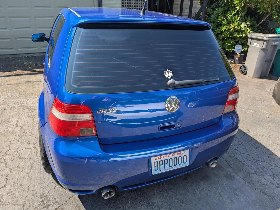 2004 Volkswagen R32 Mk4 - Image 11 of 31