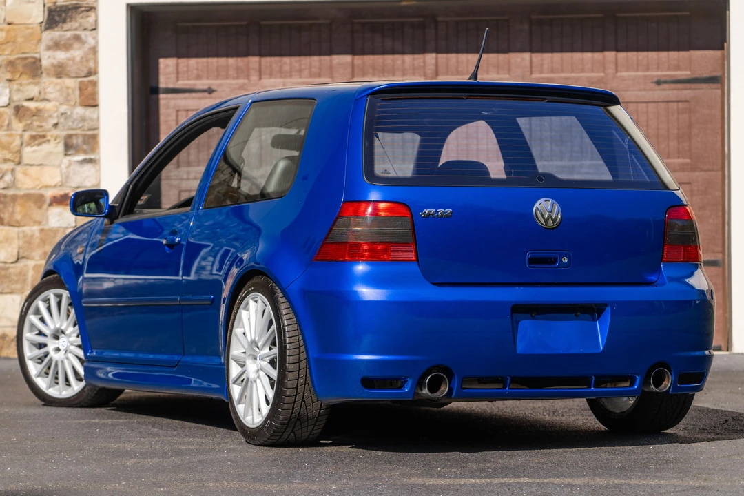 2004 Volkswagen R32 Mk4 - Image 16 of 31