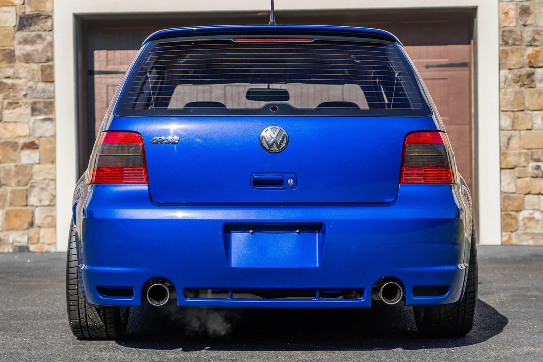 2004 Volkswagen R32 Mk4 - Image 17 of 31