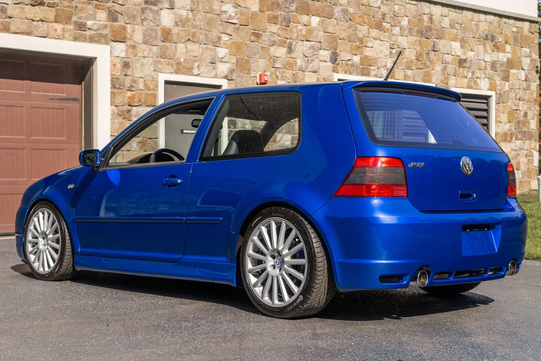 2004 Volkswagen R32 Mk4 - Image 13 of 31