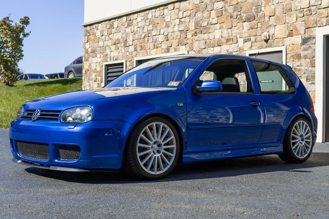 2004 Volkswagen R32 Mk4 - Image 11 of 31