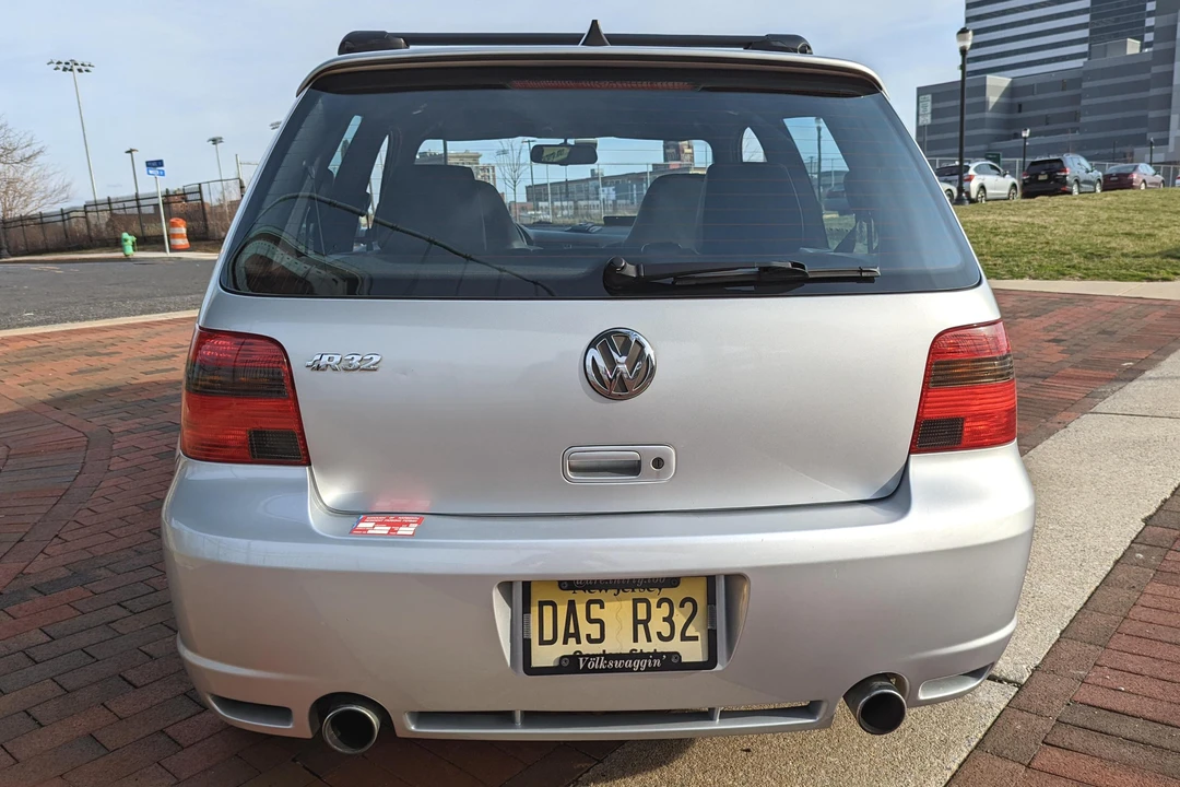 2004 Volkswagen R32 Mk4 - Image 5 of 31