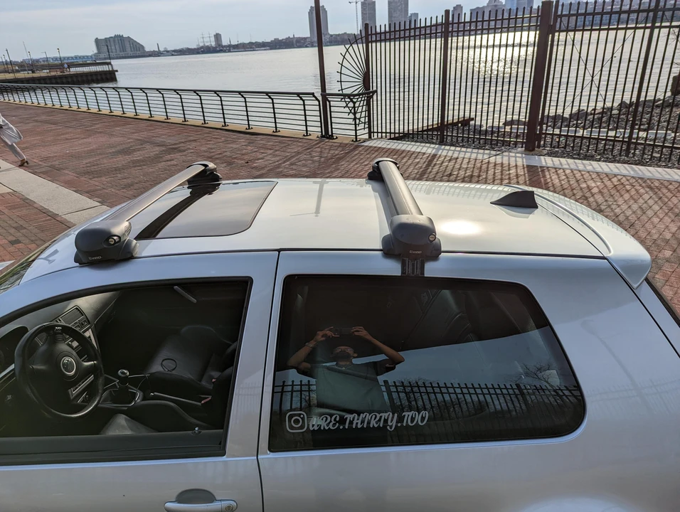 2004 Volkswagen R32 Mk4 - Image 14 of 31