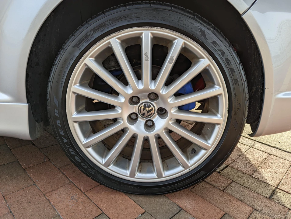 2004 Volkswagen R32 Mk4 - Image 26 of 31