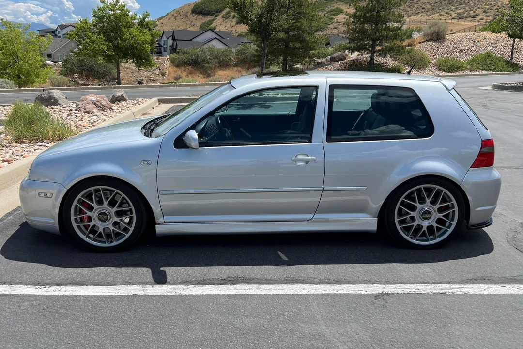 2004 Volkswagen R32 Mk4 - Image 3 of 31