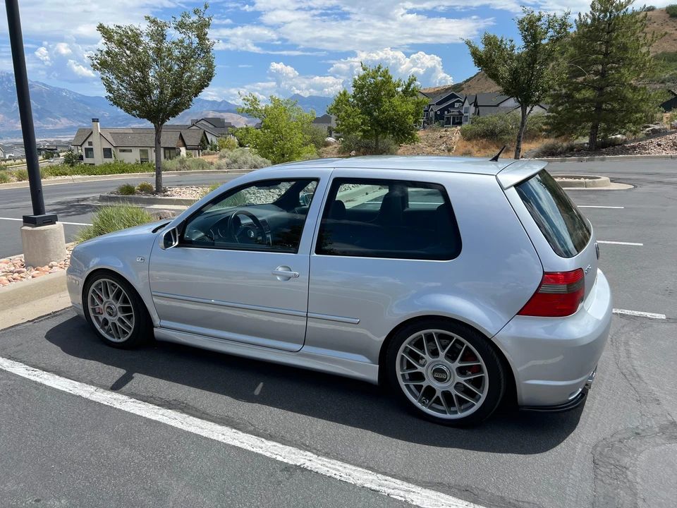 2004 Volkswagen R32 Mk4 - Image 10 of 31