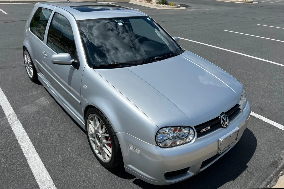 2004 Volkswagen R32 Mk4 - Image 2 of 31