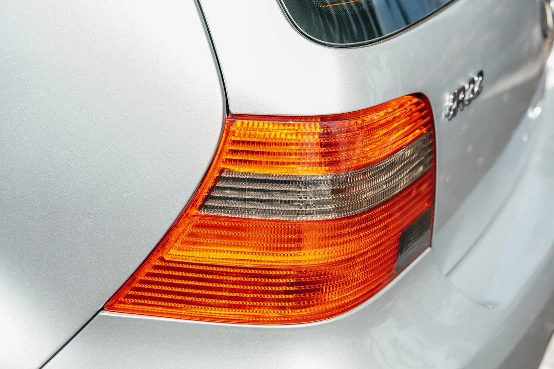 2004 Volkswagen R32 Mk4 - Image 21 of 31