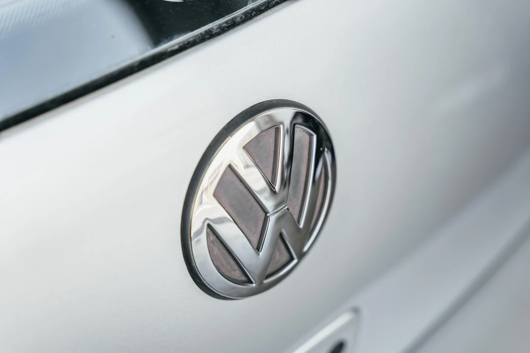 2004 Volkswagen R32 Mk4 - Image 24 of 31