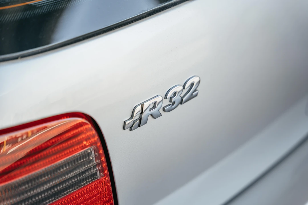 2004 Volkswagen R32 Mk4 - Image 23 of 31