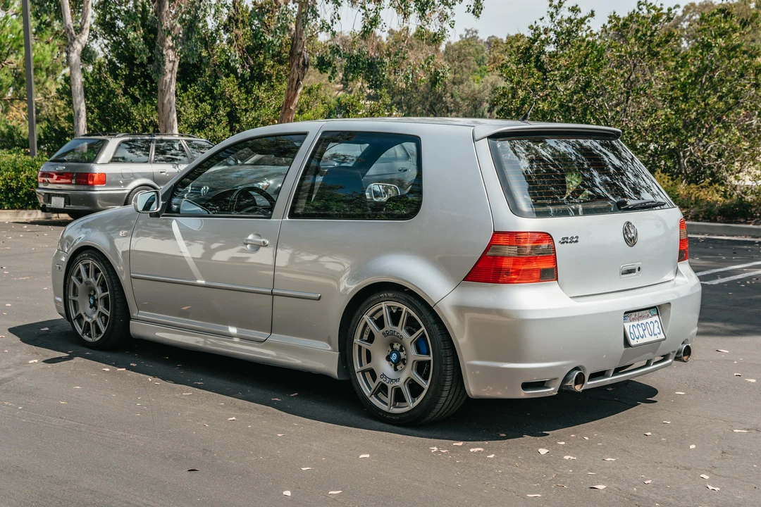2004 Volkswagen R32 Mk4 - Image 9 of 31