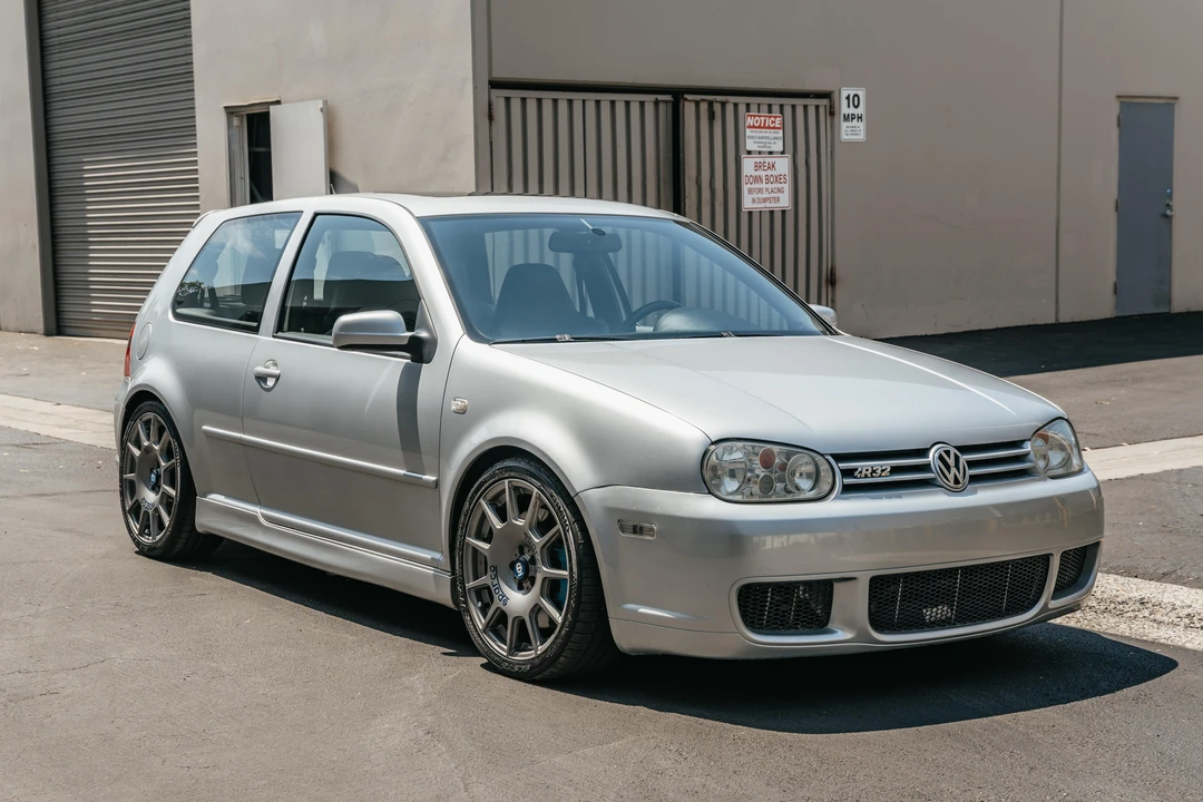 2004 Volkswagen R32 Mk4 - Image 10 of 31