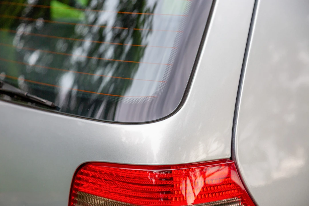 2004 Volkswagen R32 Mk4 - Image 25 of 31