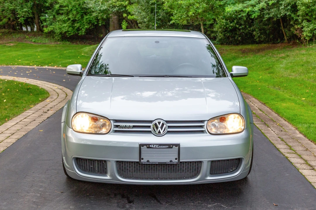 2004 Volkswagen R32 Mk4 - Image 4 of 31