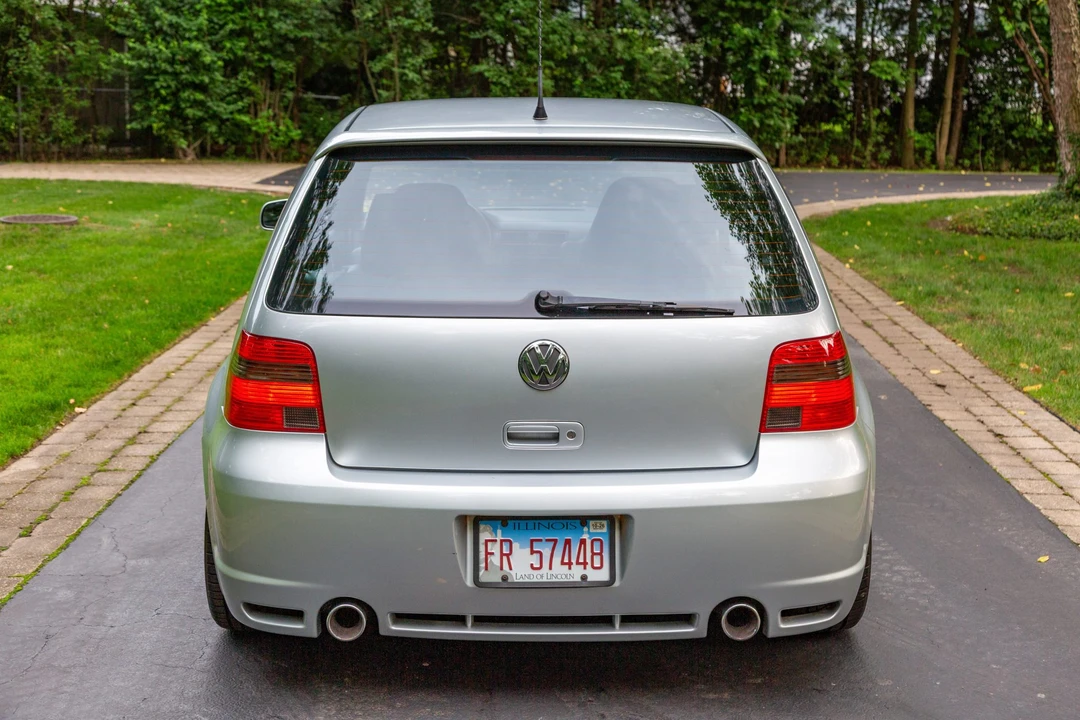 2004 Volkswagen R32 Mk4 - Image 8 of 31