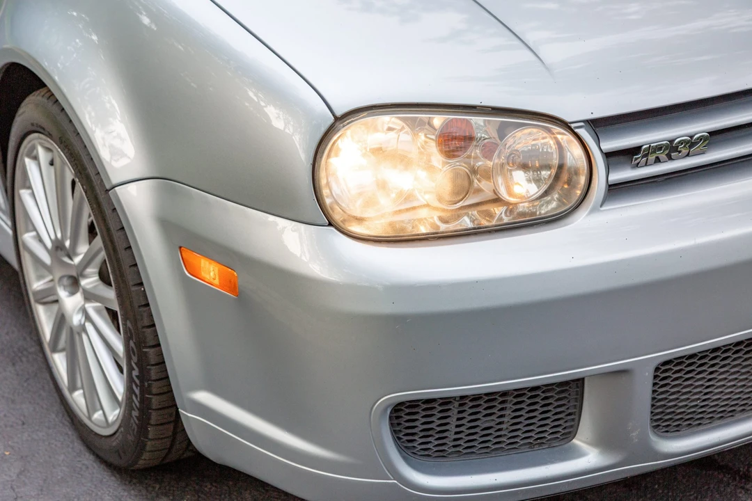 2004 Volkswagen R32 Mk4 - Image 13 of 31