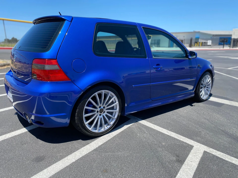 2004 Volkswagen R32 Mk4 - Image 23 of 31