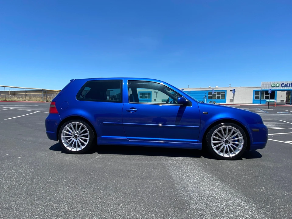 2004 Volkswagen R32 Mk4 - Image 24 of 31