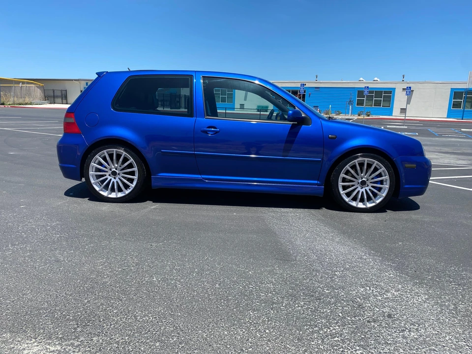 2004 Volkswagen R32 Mk4 - Image 25 of 31
