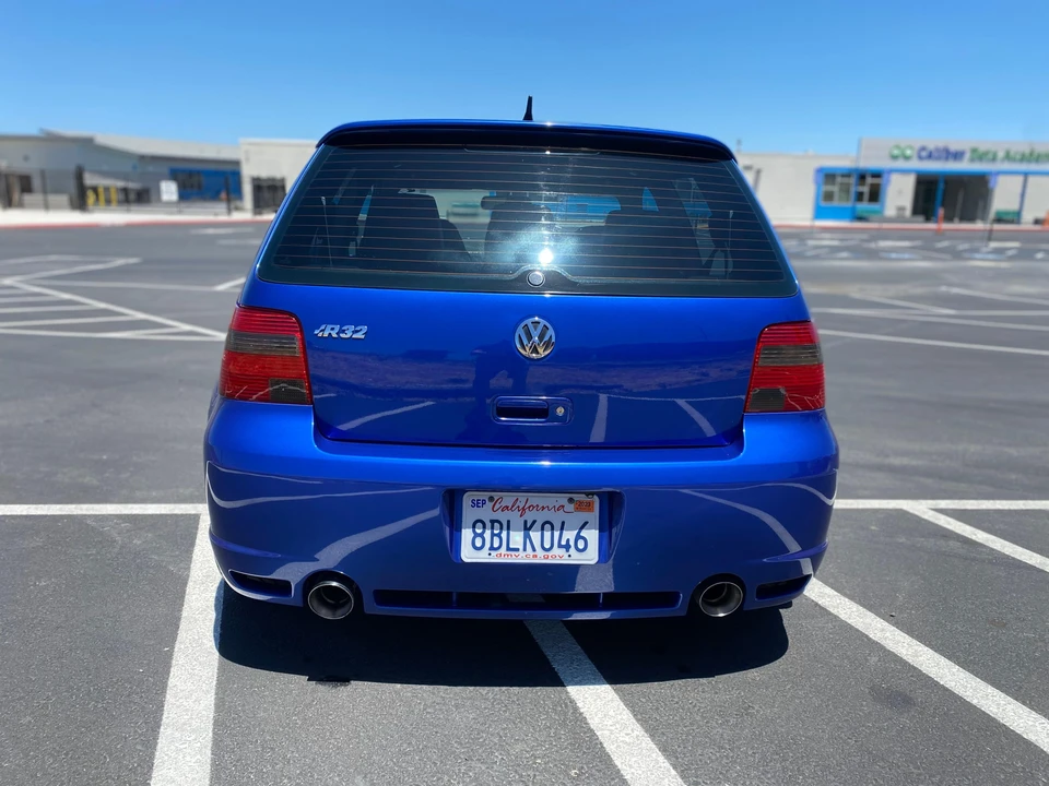 2004 Volkswagen R32 Mk4 - Image 18 of 31