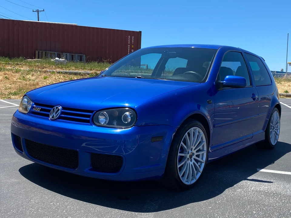 2004 Volkswagen R32 Mk4 - Image 10 of 31