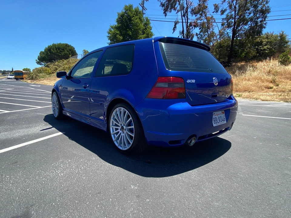 2004 Volkswagen R32 Mk4 - Image 16 of 31