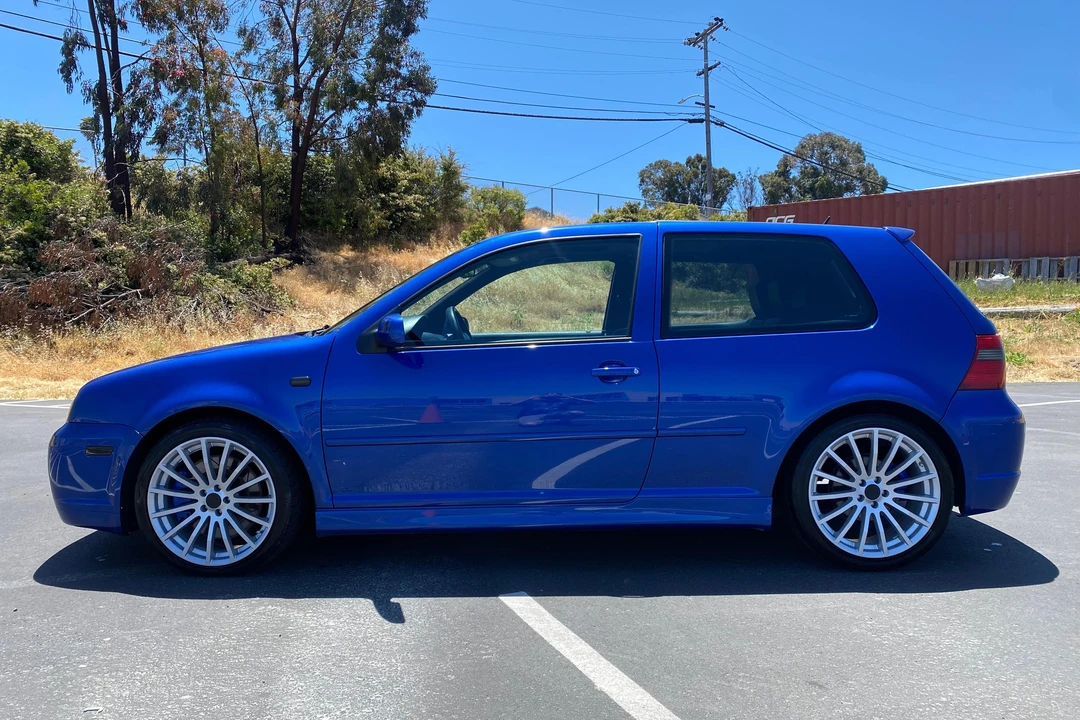 2004 Volkswagen R32 Mk4 - Image 3 of 31