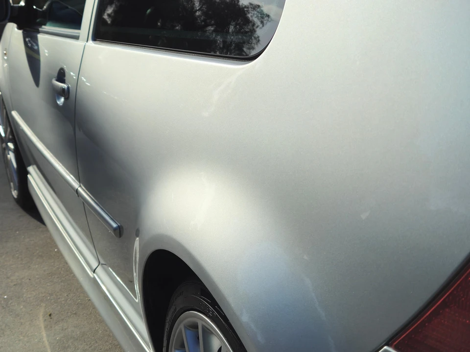 2004 Volkswagen R32 Mk4 - Image 16 of 31