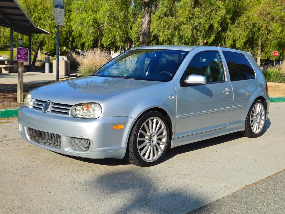 2004 Volkswagen R32 Mk4 - Image 6 of 31