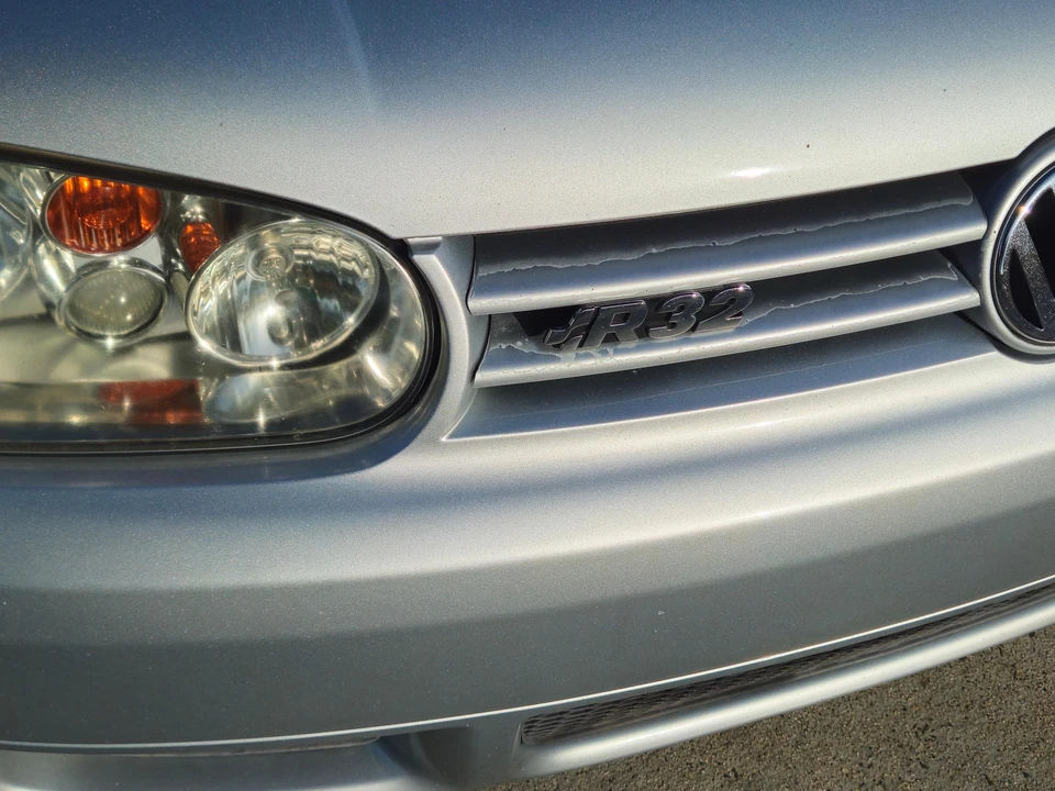 2004 Volkswagen R32 Mk4 - Image 10 of 31