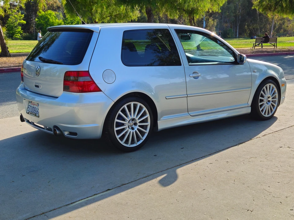 2004 Volkswagen R32 Mk4 - Image 7 of 31