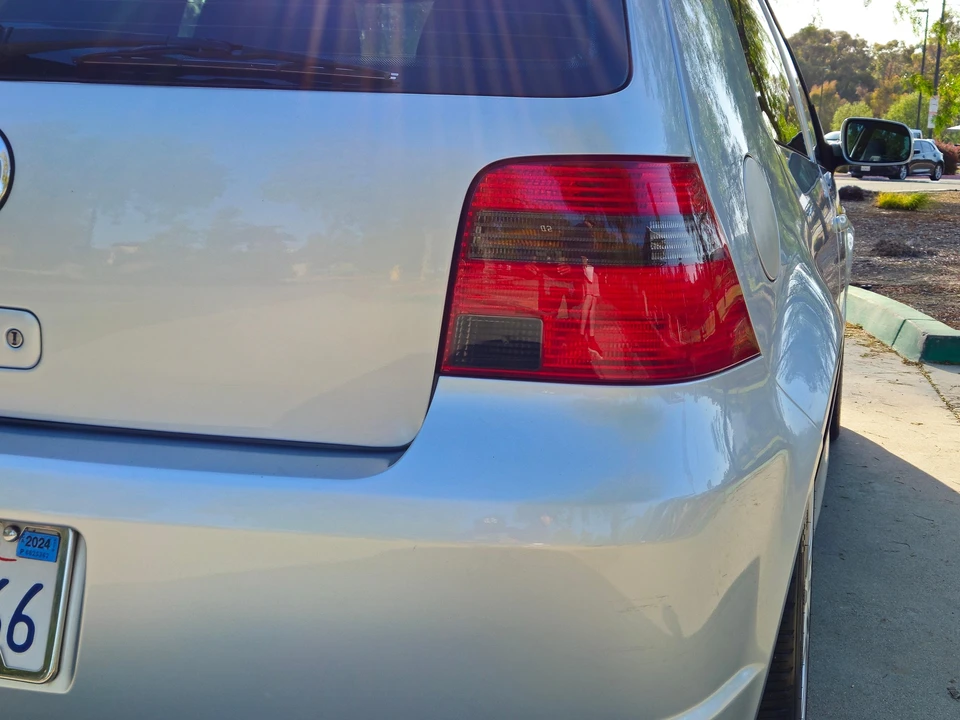 2004 Volkswagen R32 Mk4 - Image 18 of 31