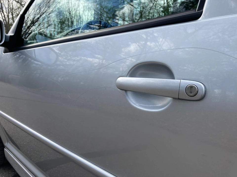 2004 Volkswagen R32 Mk4 - Image 25 of 31