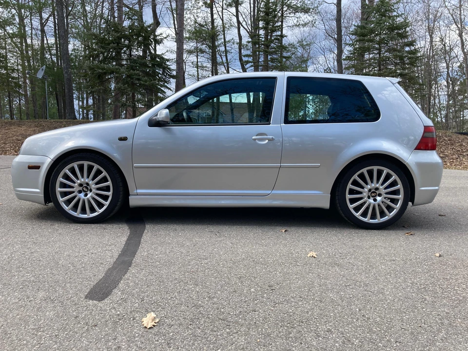 2004 Volkswagen R32 Mk4 - Image 6 of 31
