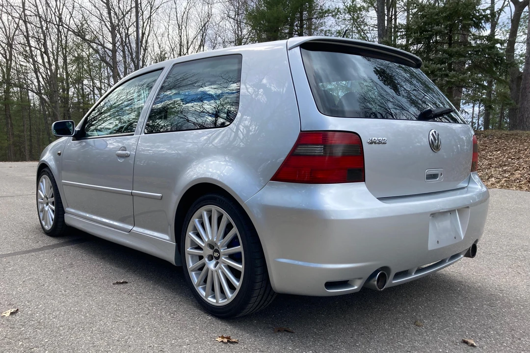 2004 Volkswagen R32 Mk4 - Image 4 of 31
