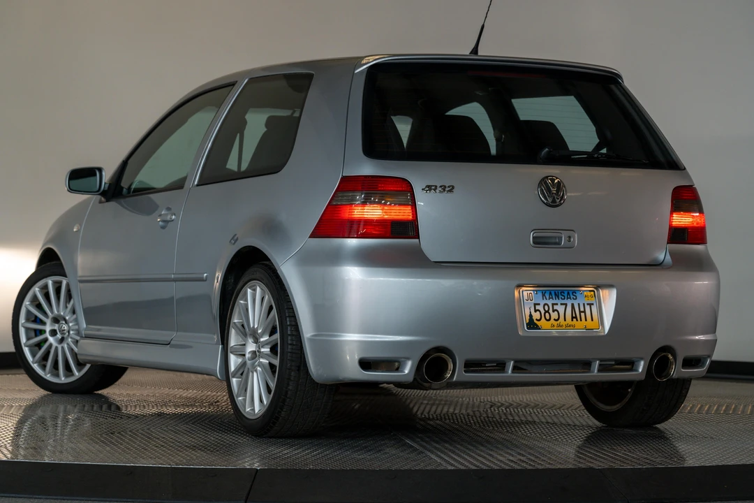 2004 Volkswagen R32 Mk4 - Image 7 of 31