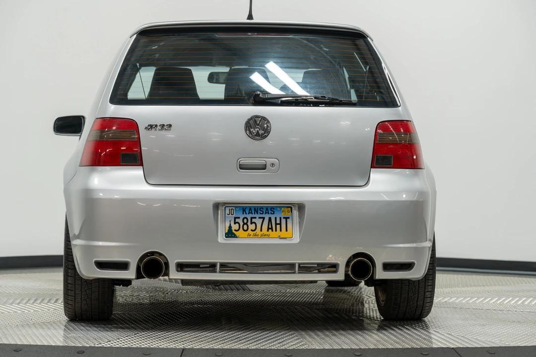 2004 Volkswagen R32 Mk4 - Image 5 of 31