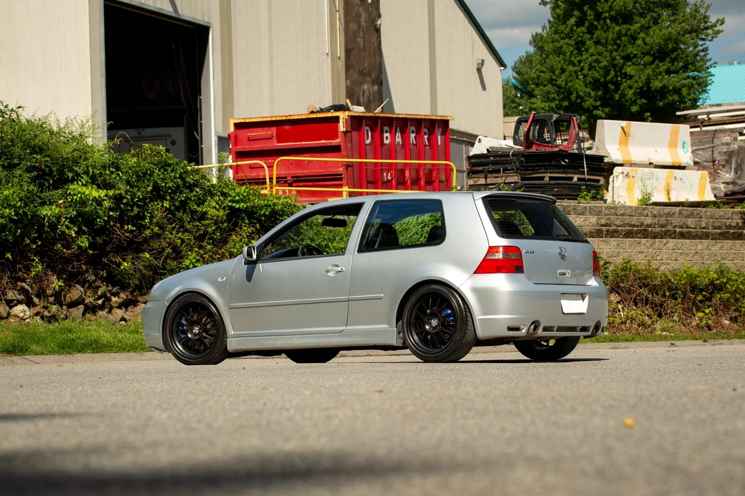 2004 Volkswagen R32 Mk4 - Image 4 of 31