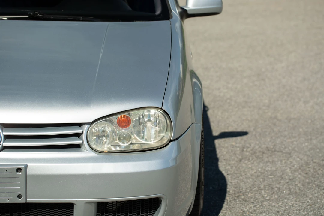 2004 Volkswagen R32 Mk4 - Image 15 of 31