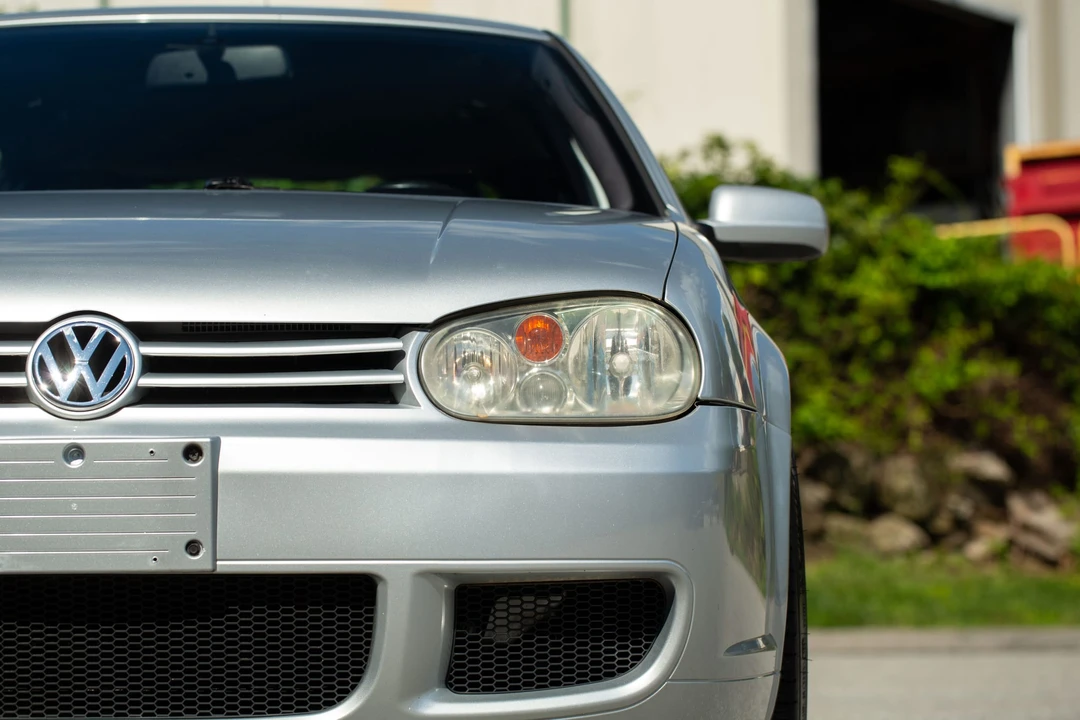 2004 Volkswagen R32 Mk4 - Image 17 of 31