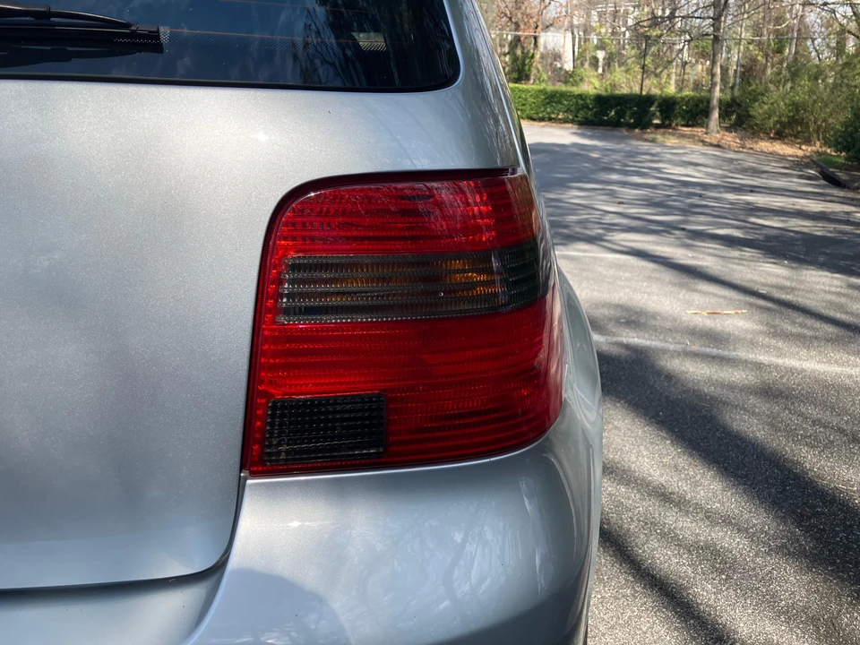 2004 Volkswagen R32 Mk4 - Image 17 of 31